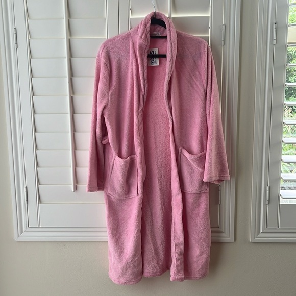 NWT Ellen Tracy Fleece Blush Pink Rob Without Belt One Size - Picture 2 of 8